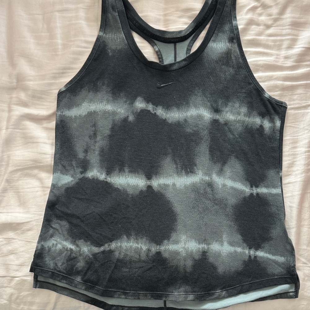 Nike Women's Gray Tie-Dye Tank Top